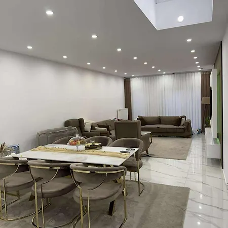 House For Tommorland 700 M In 2850 Hébergement de vacances